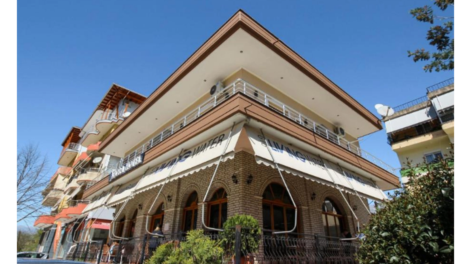 Bora Hotel