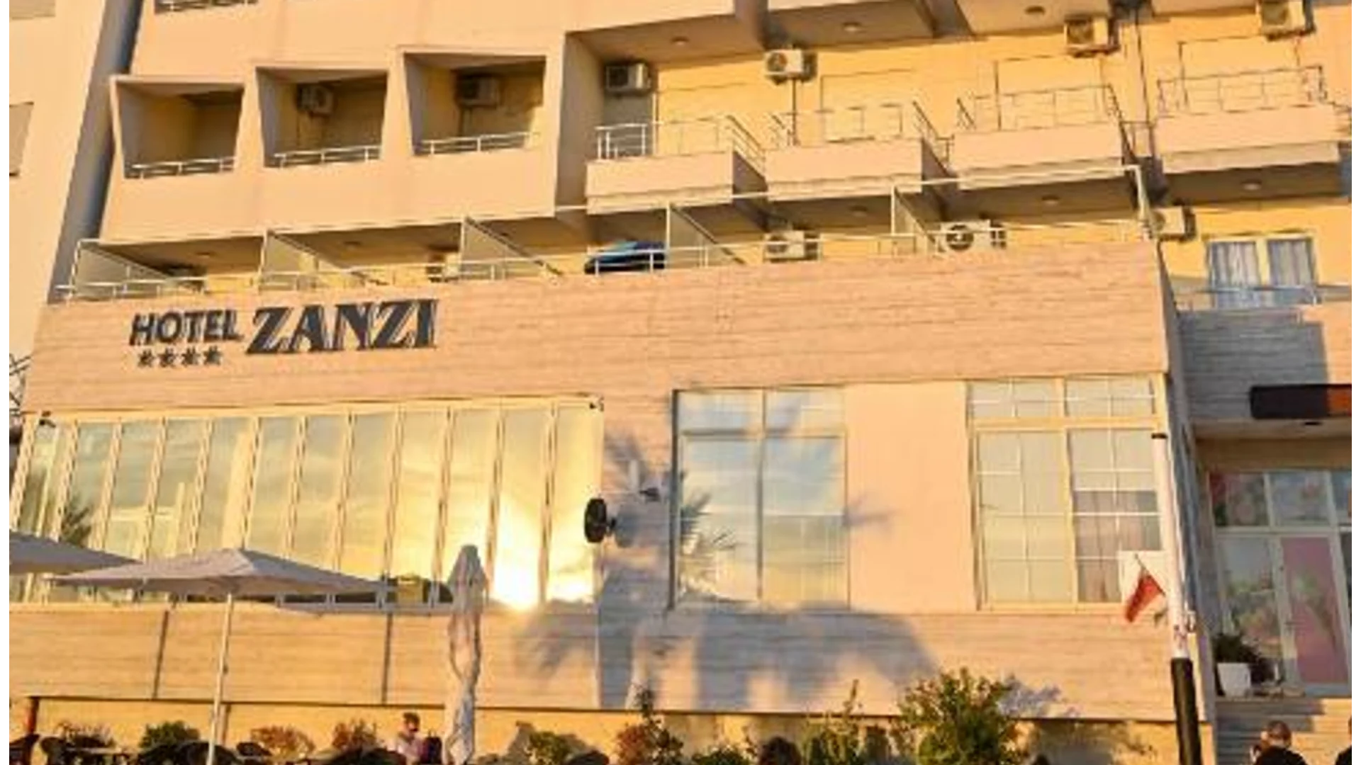 Hotel Zanzi