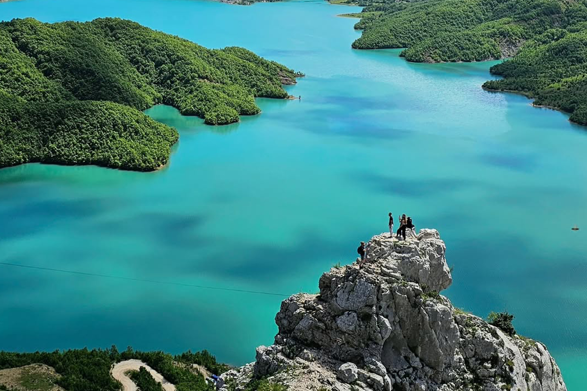 From Tirana to Mount Gamti and Lake Bovilla Day Trip with Hike